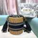 Dior包包 迪奧2021新款手提包 DS0212手工編製圓桶包單肩斜挎包