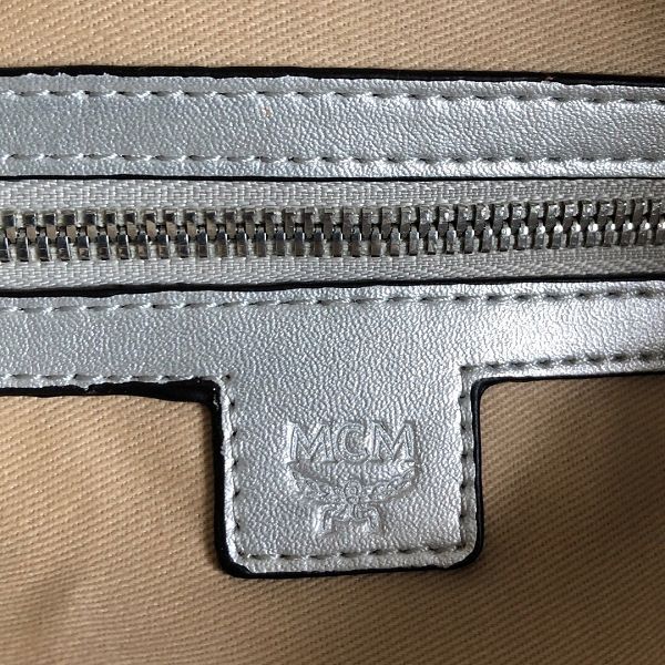 MCM包包 ZJ2021新款腕包手拿包 拉鍊證件夾
