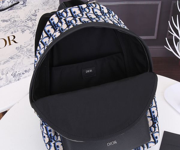 Dior包包 迪奧2021新款手提包 DS28637男士後背包雙肩包旅行包