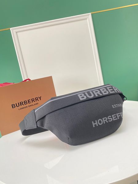 burberry包包 巴寶莉2022新款腰包 DS011102提花精紡字母徽標斜挎包