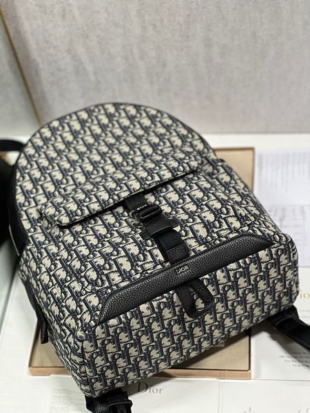 Dior包包 迪奧2022新款手提包 DS012時尚大容量雙肩包後背包
