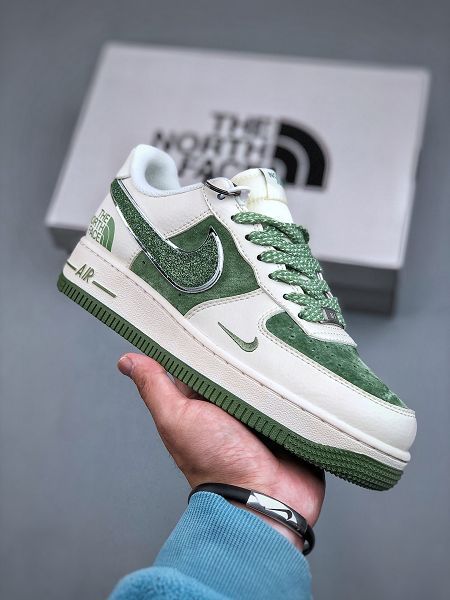 Nike Air Force 1 Low 07 x The North Face 2025最新男女款白綠色板鞋