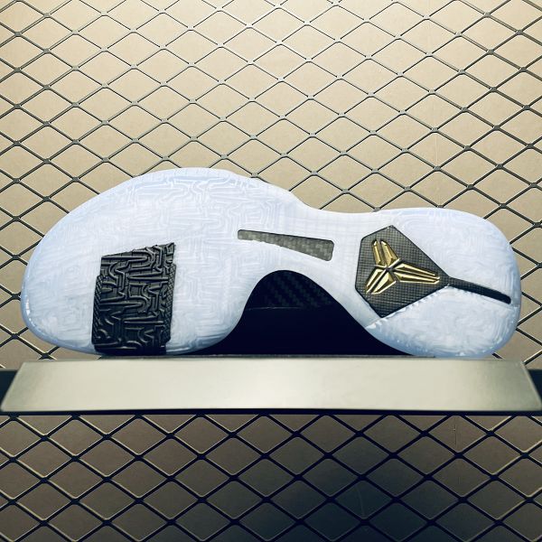NK Kobe V Year of the Mamba 蛇年限定紫金色 2025新款男生實戰籃球鞋