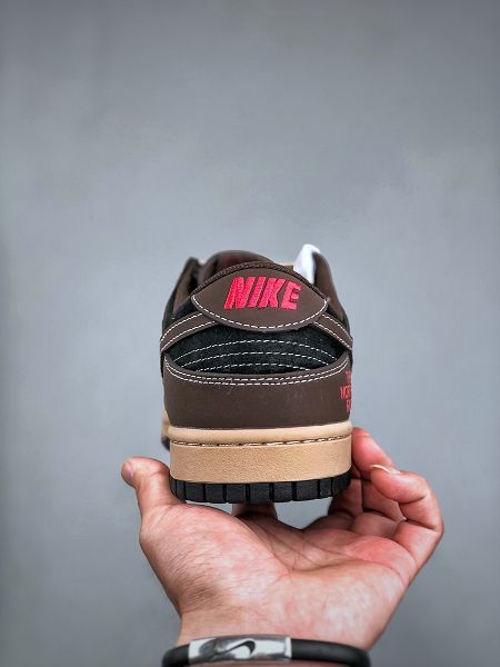 Nike SB Dunk Low 北面聯名Mr.Vera設計師 北面聯名 灰棕黑配色 2025最新男女款低幫休閒運動板鞋