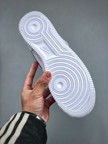 Nike Air Force 1'07 Mid 斷勾 噴繪 二次元主題 2025最新男女款空軍一號中幫休閒板鞋
