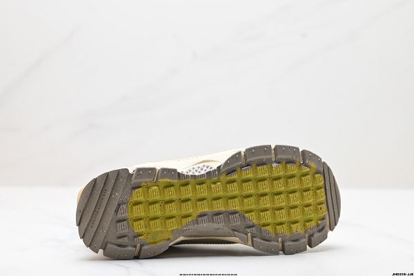 Nike Zoom Vomero Roam 2025最新男女生馬拉松復古跑五代休閒運動慢跑鞋